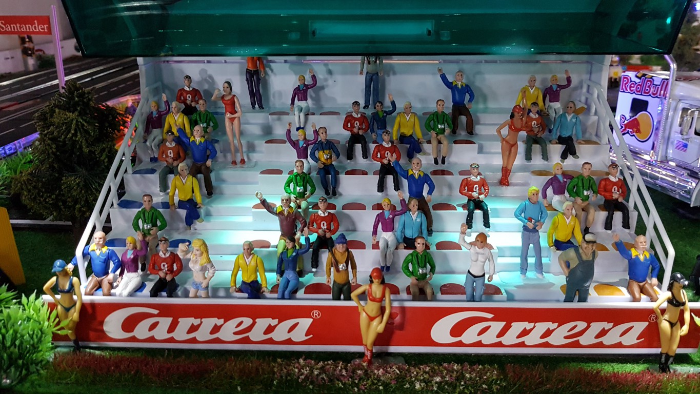 Carrera 21127 Set de figurines Spectateurs