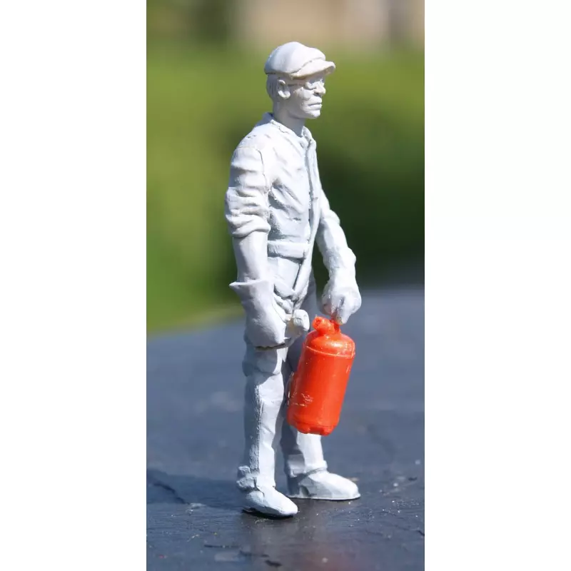 LE MANS miniatures Figure Fire department & fireman