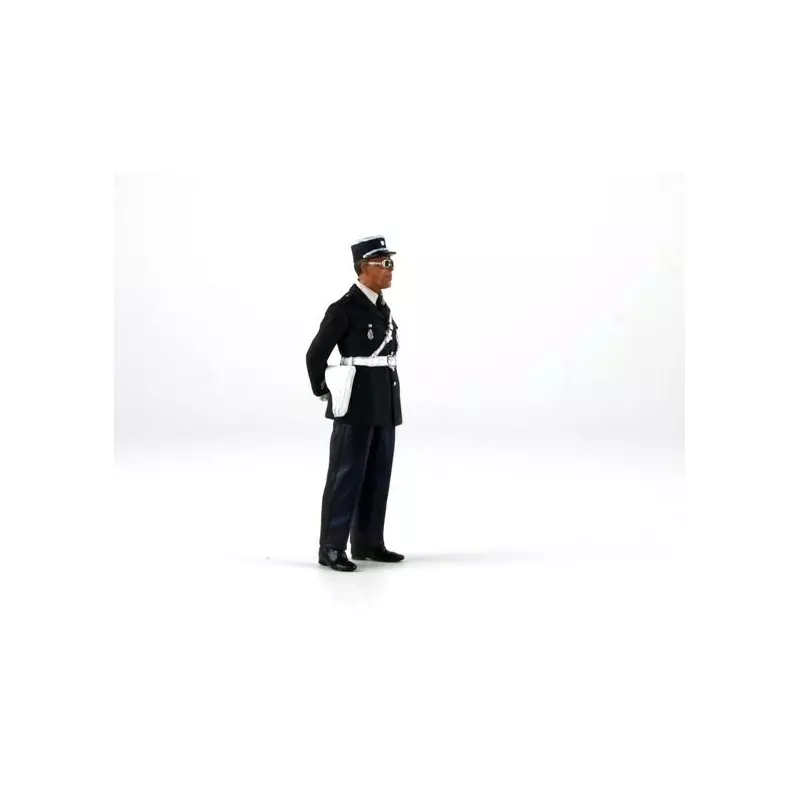 LE MANS miniatures Figure Marcel, French policeman of the 50's