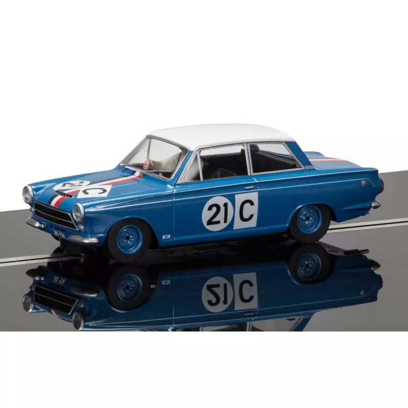 Scalextric C3670 Ford Cortina - Geoghegan