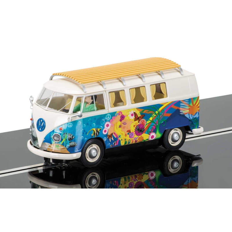 1:32 Scale Scalextric C3760 Volkswagen Bus Two-Tone Green & White Slot Car 