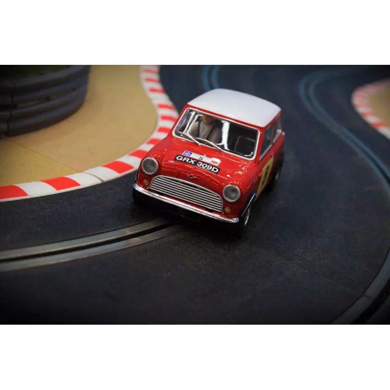 Scalextric C3747 Mini Cooper S - RAC Rally 1966