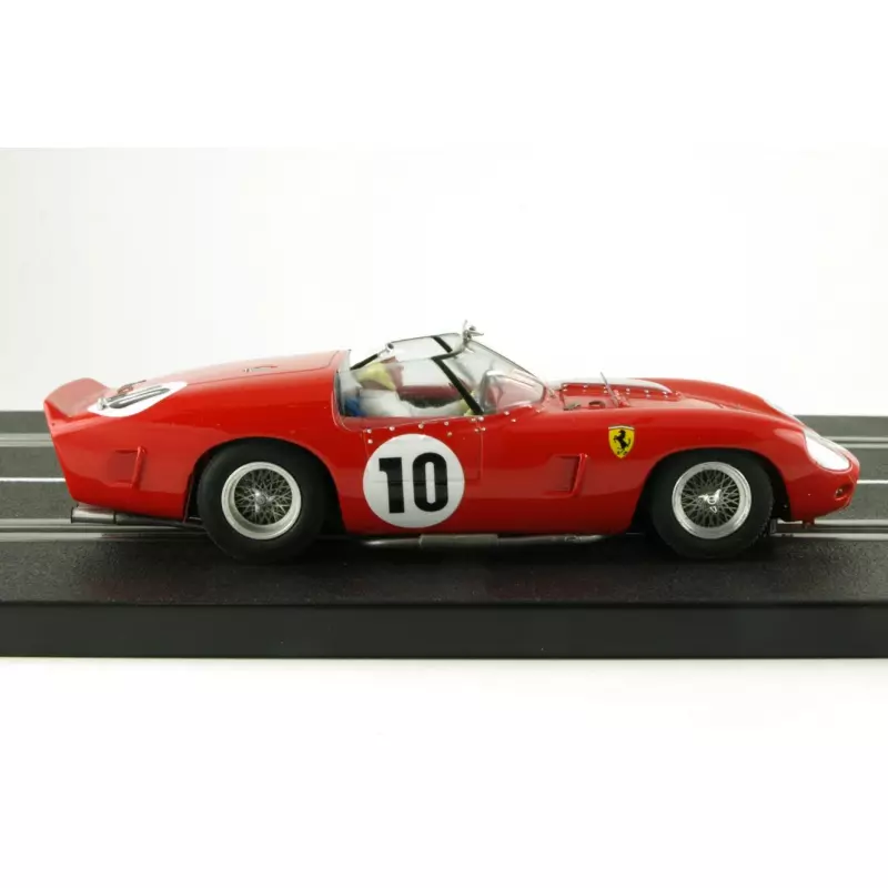 LE MANS miniatures Ferrari 250 TR61 n°10 Gagnante Le Mans 1961