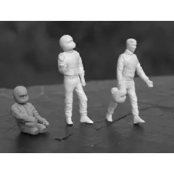 LE MANS miniatures Figures Set of 3 drivers