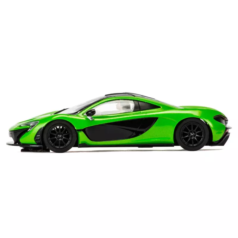 Scalextric C3756 McLaren P1 vert