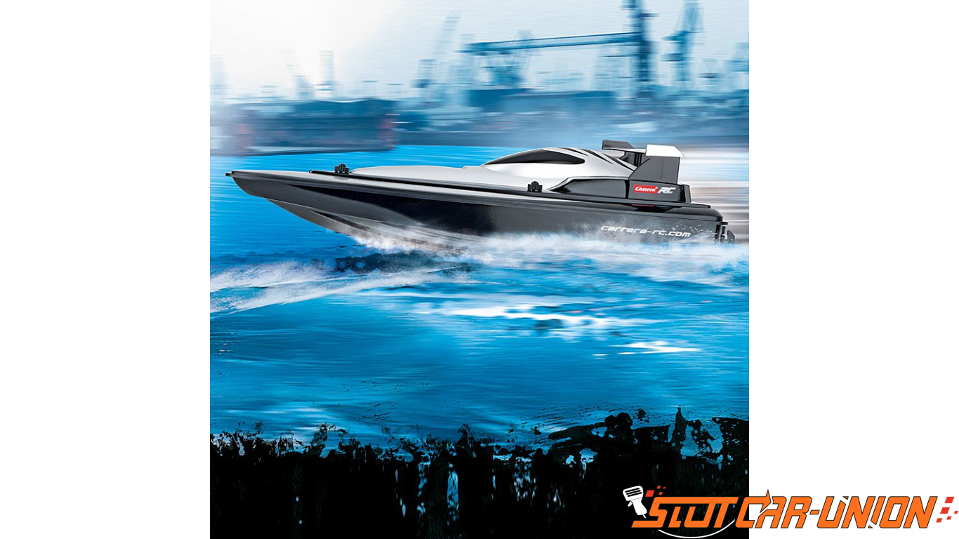 carrera race boat