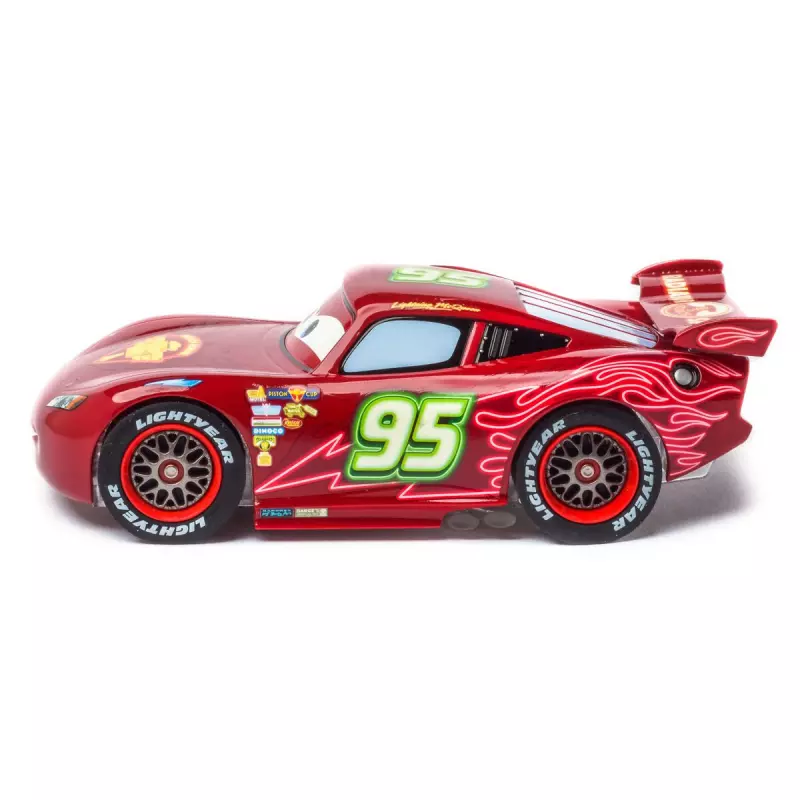 Carrera DIGITAL 132 30751 Disney/Pixar Cars Neon Lightning McQueen