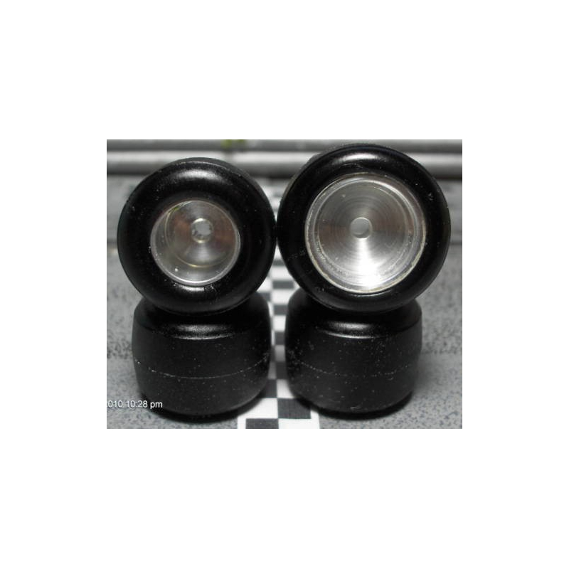                                     Paul Gage XPG-22160FF Urethane Tires 22x16x0mm x2