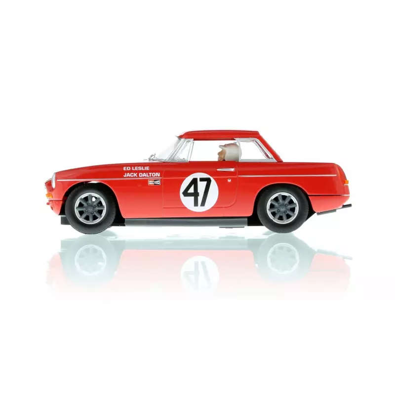 Scalextric C3488 MGB, Sebring 12hr 1964