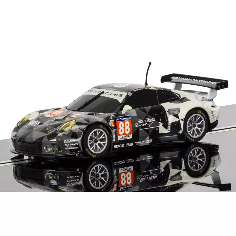 Scalextric C1359 ARC AIR 24h Le Mans Porsche 911 Set