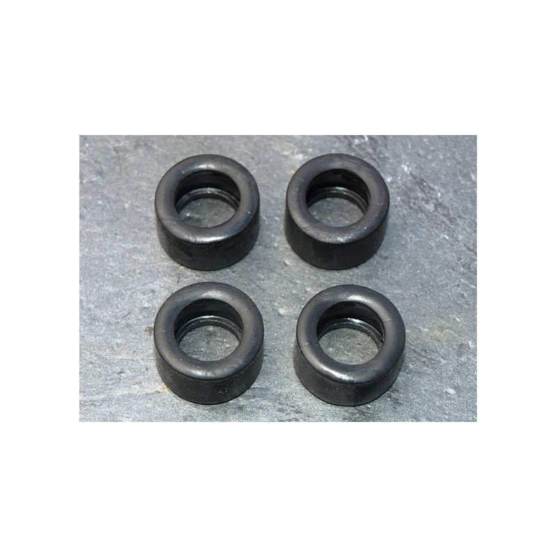                                     LE MANS miniatures Set of 4 front tires Rondeau