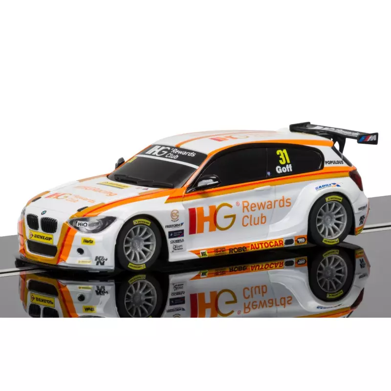 Scalextric C1372 BTCC Touring Car Battle Set