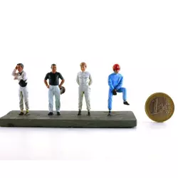 LE MANS miniatures Figurines Coffret de 4 pilotes