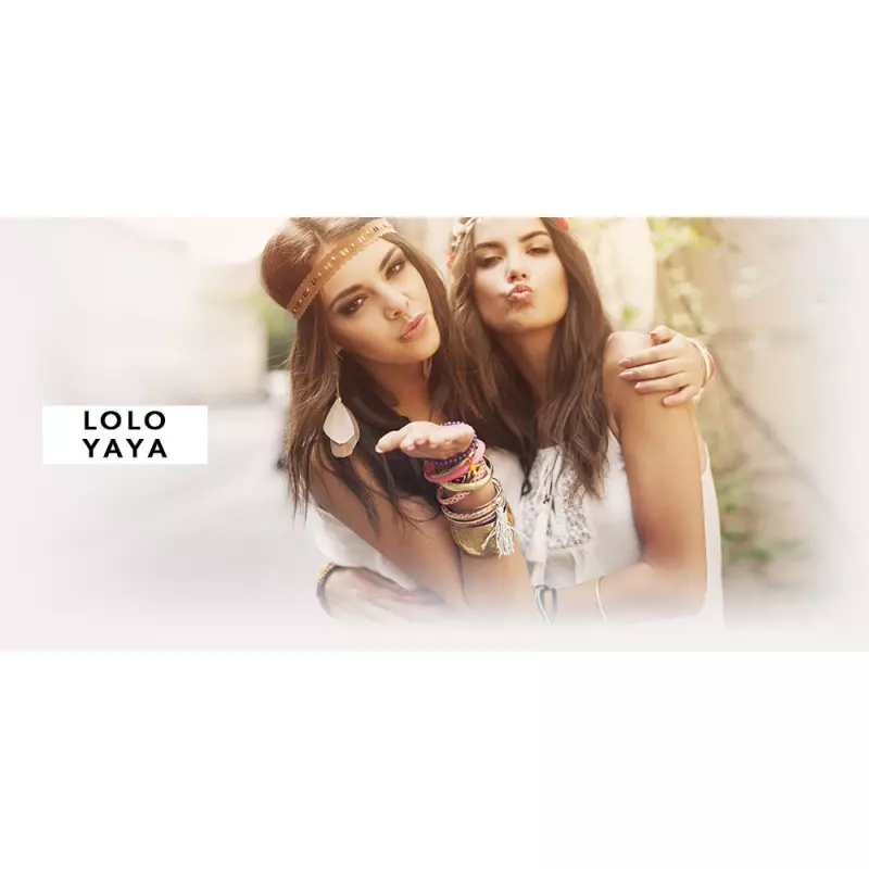 Lolo & Yaya Bracelet acier doré message ABRACADABRA