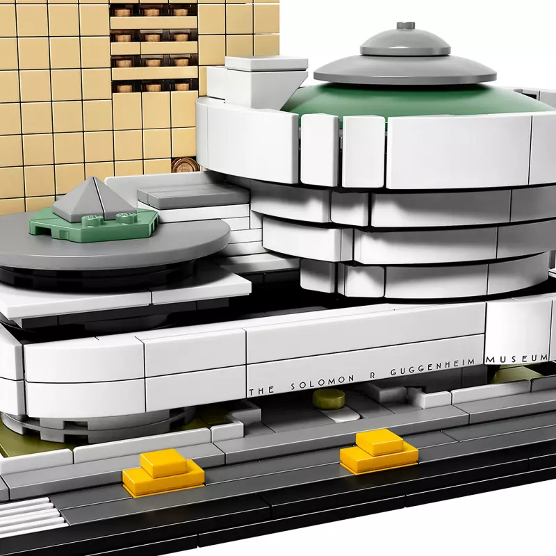 LEGO 21035 Solomon R. Guggenheim Museum®