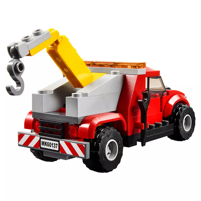 LEGO 60137 Tow Truck Trouble