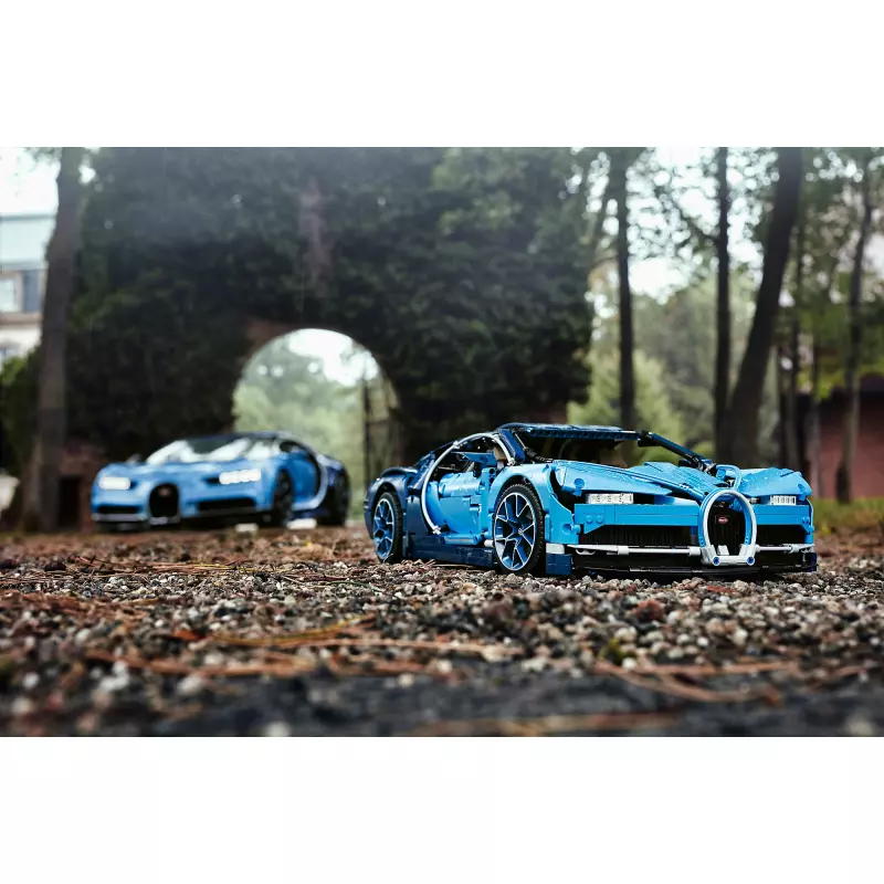 LEGO 42083 Bugatti Chiron