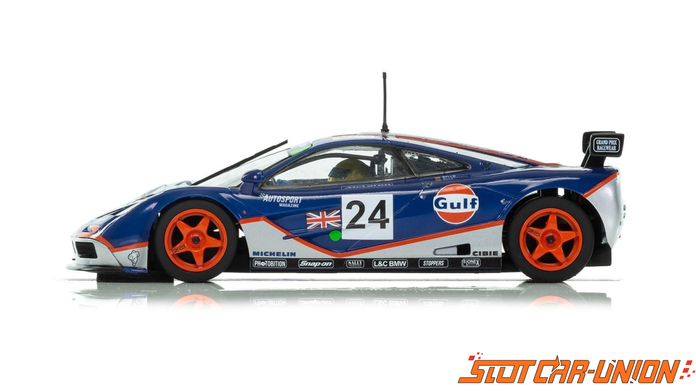 Scalextric McLaren F1 GTR Gulf Edition Le Mans 1995 1:32 slot car C3969 