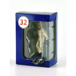 LE MANS miniatures Figurine Jean-Pierre Wimille