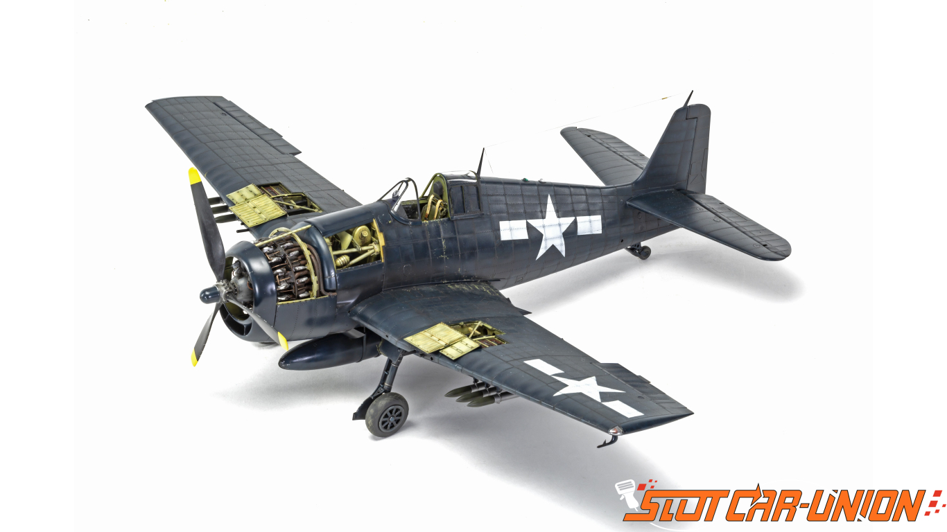 Airfix Grumman F6F-5  Hellcat 1:24 WWII Military Aviation Kit for sale online 