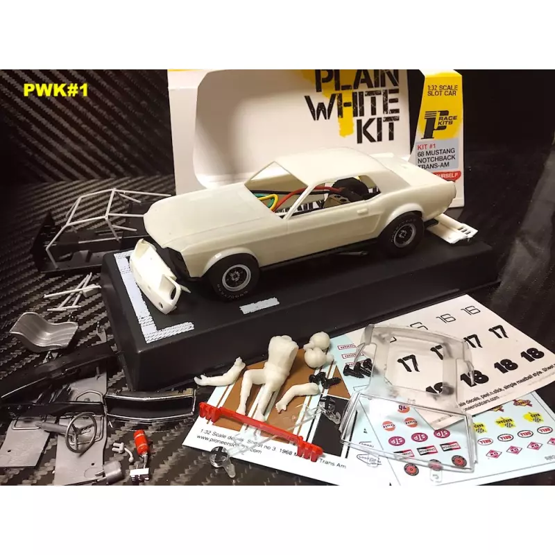 Pioneer PWK1 Mustang Notchback 1968 Kit Blanc