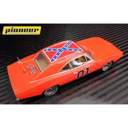 Pioneer P016 Dodge Charger 1969, The General Lee