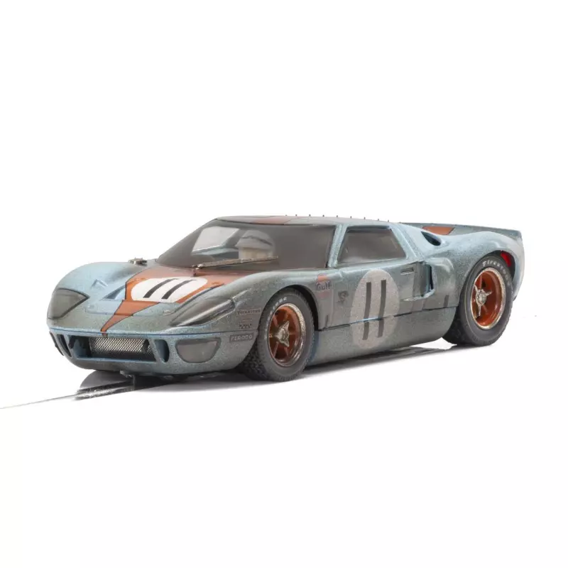 Scalextric C4106 Ford GT40 Gulf n.11 Weathered