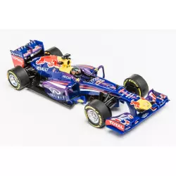 Carrera Evolution 27465 Infiniti Red Bull Racing RB9, S.Vettel No.1