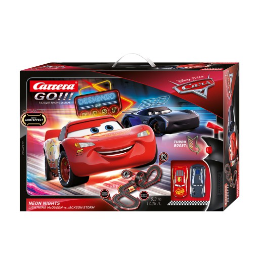 Disney Pixar Cars 3 Slot Racing System Lightning McQueen VS Jackson Storm NEW 