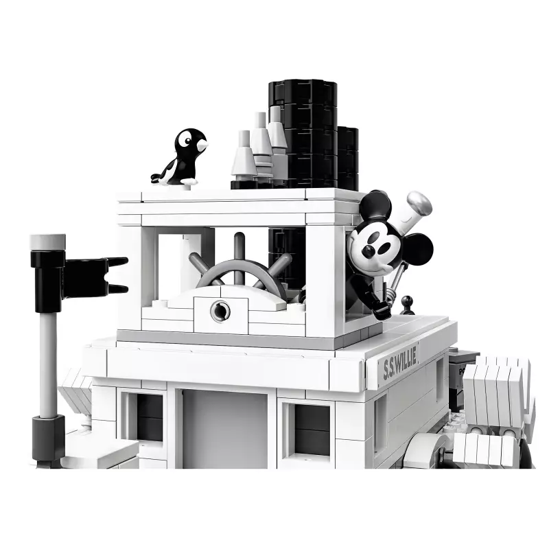 LEGO 21317 Steamboat Willie