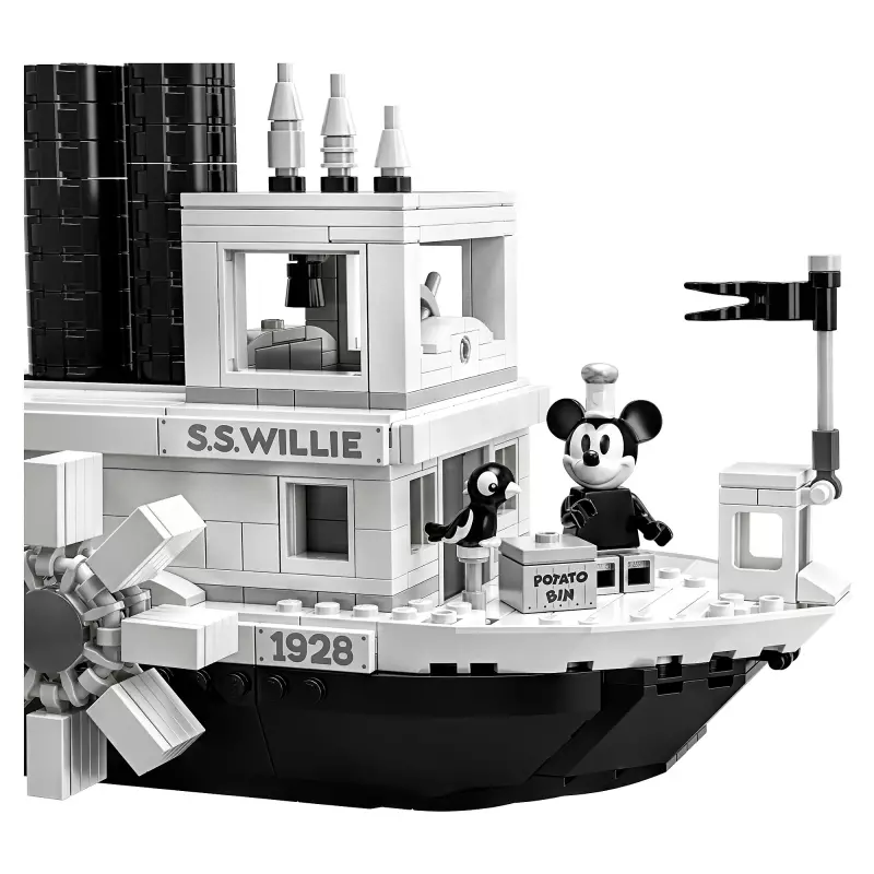 LEGO 21317 Steamboat Willie