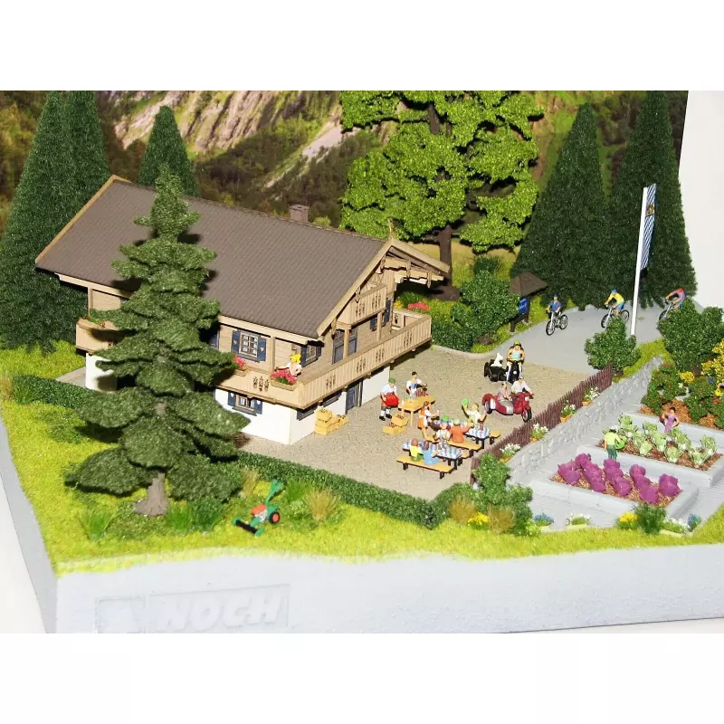 NOCH 71208 Diorama Exclusif « Vacances à la montagne »