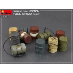 MiniArt 35597 German 200L Fuel Drums WW2