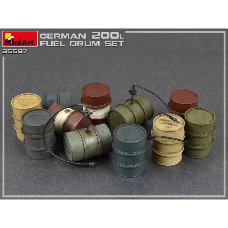 MiniArt 35597 German 200L Fuel Drums WW2