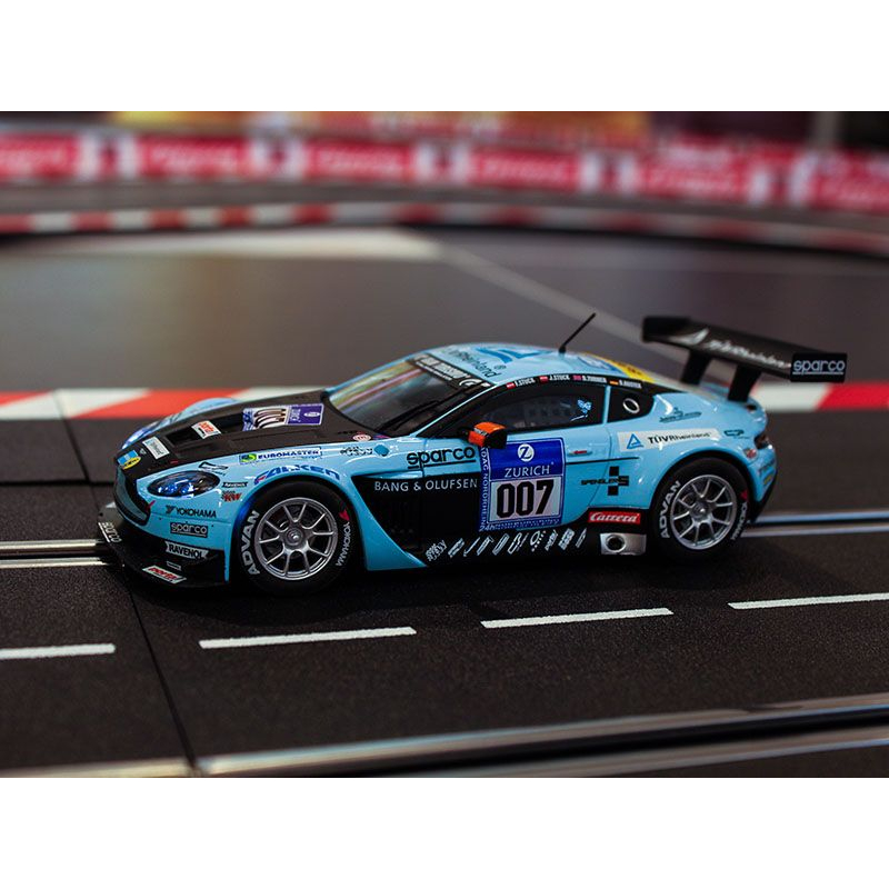 Carrera DIGITAL 132 30666 Aston Martin V12 Vantage GT3, Young Driver No.007
