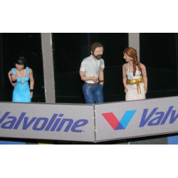 Slot Track Scenics Fig. 3 Invités V.I.P Set B