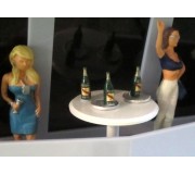 Slot Track Scenics Acc. 12 Champagne Bottles + Table