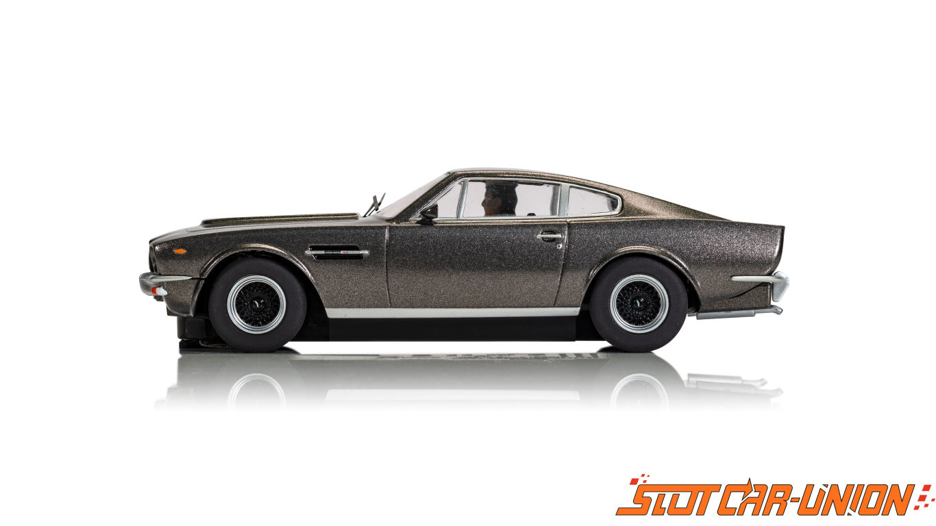 Scalextric C4203 James Bond Aston Martin V8 No Time To Die Slot Car 1/32 DPR 