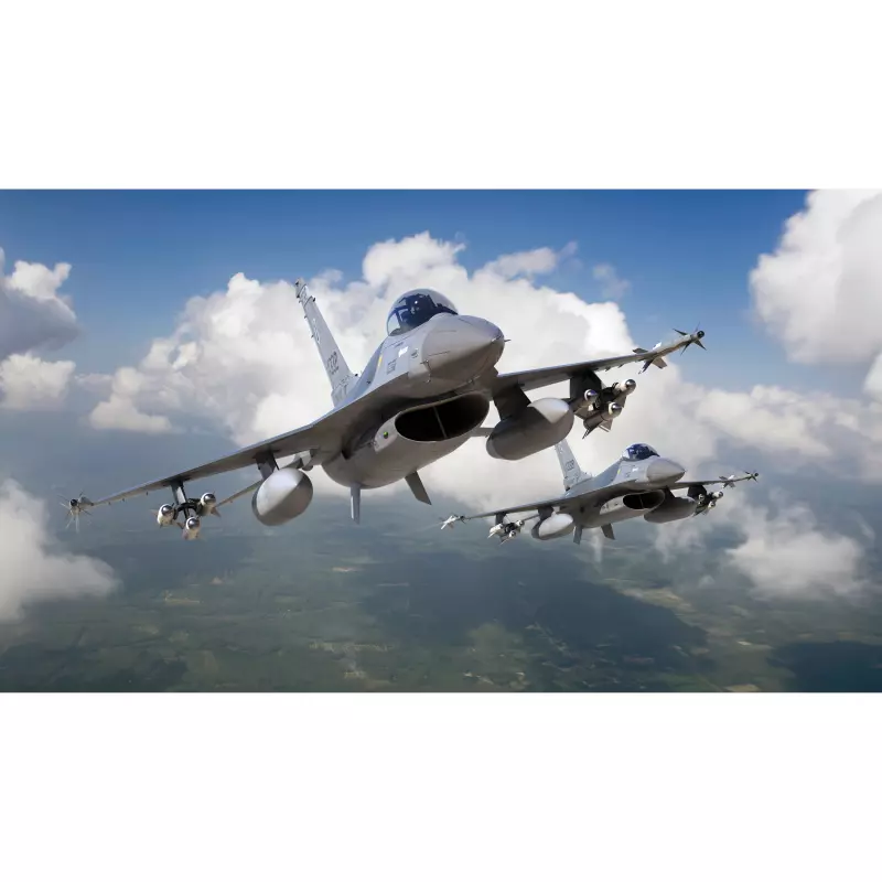 Airfix Grand Coffret de Départ General Dynamics F-16A® Fighting Falcon® 1:72