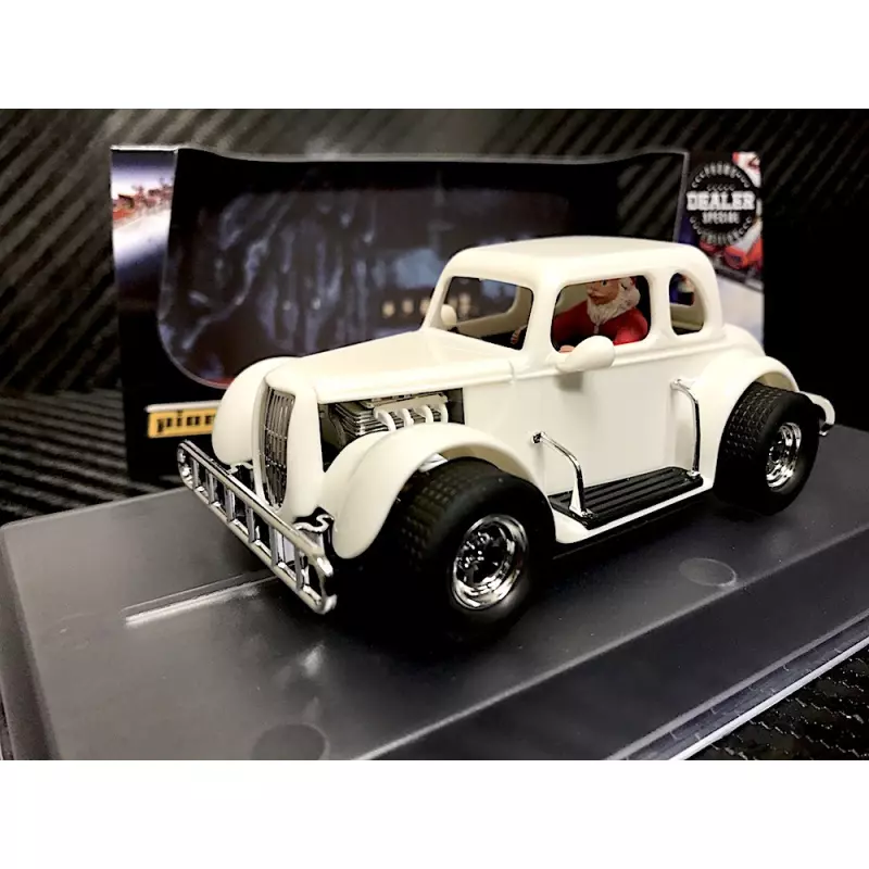 Pioneer P123-DS Santa Legends Racer '34 Ford Coupe, 'Snow White Santa Rod'