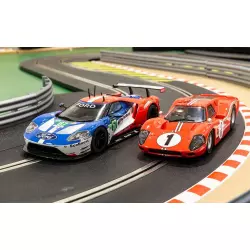 Scalextric C3893A Legends 50 Years of Le Mans Ford GT MKII & GTE