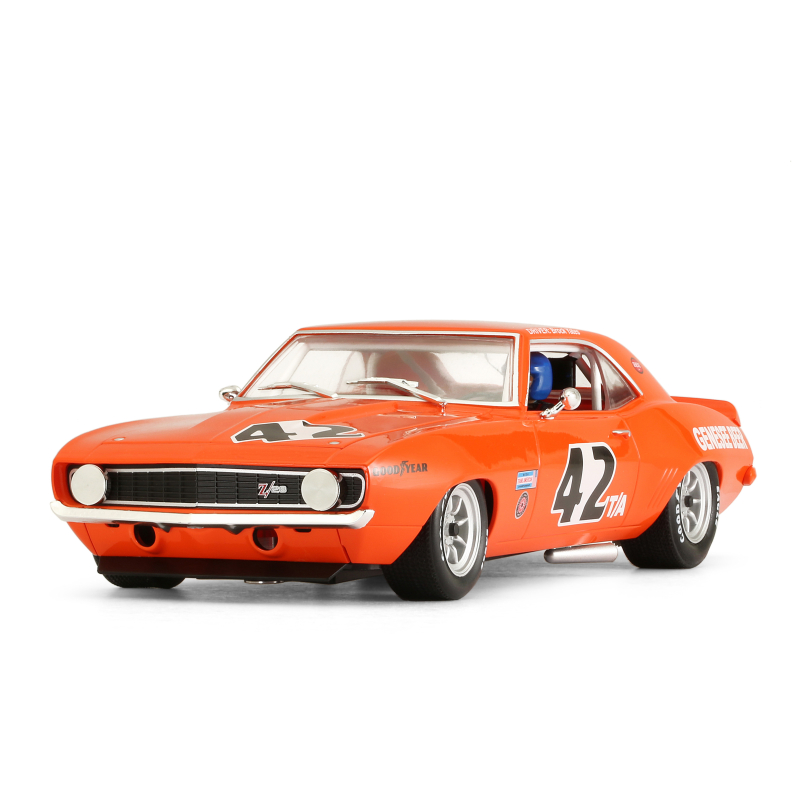                                     BRM Camaro Z28 1969 – Genesee Beer n.42 – Brock Yates