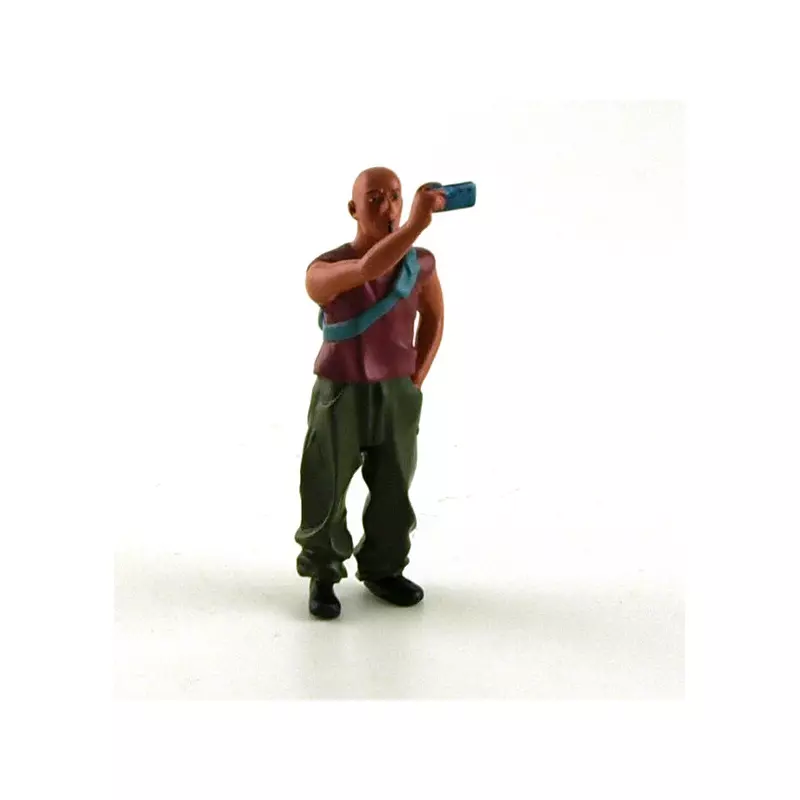  LE MANS miniatures Figurine Renaud le badaud version 2020