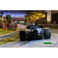 Magnetic Racing 018 Covered Grandstand