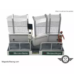 Magnetic Racing 037m Pit Wall with Marshal Access