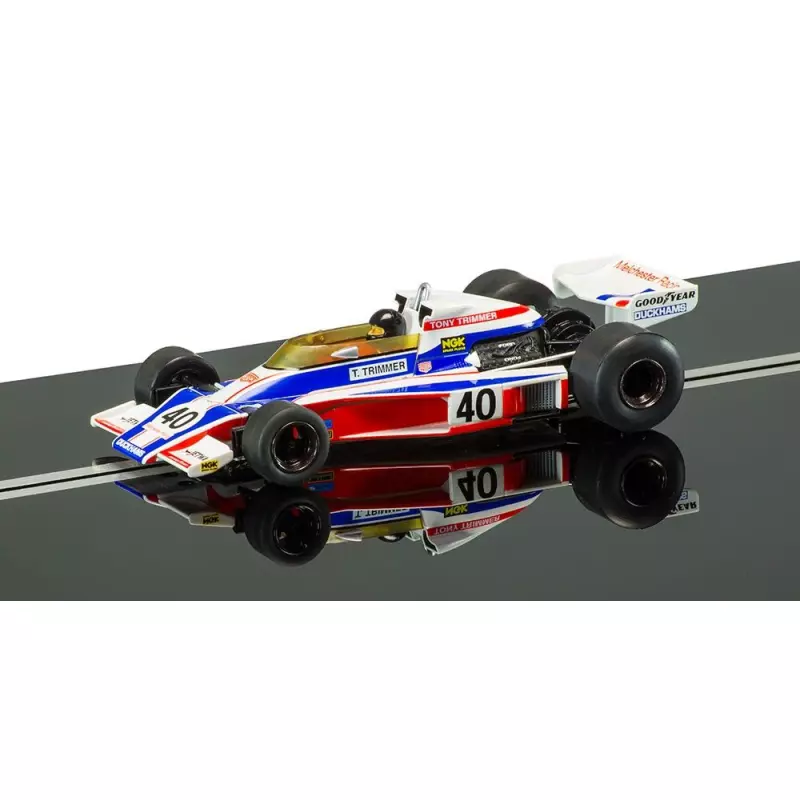 Scalextric C3414A Legends McLaren M23 Edition Limitée