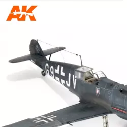 AK Interactive AK9137 Elastic Rigging Bobbin Thin (suitable for 1:35 / 1:32 / 1:48)