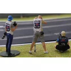 Slot Track Scenics 1/43 Fig. 2 - Photographers Set A