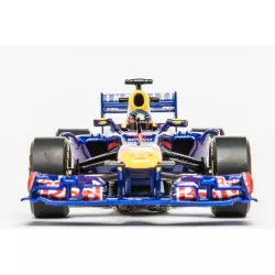 Carrera DIGITAL 132 30693 Infiniti Red Bull Racing RB9, S.Vettel No.1