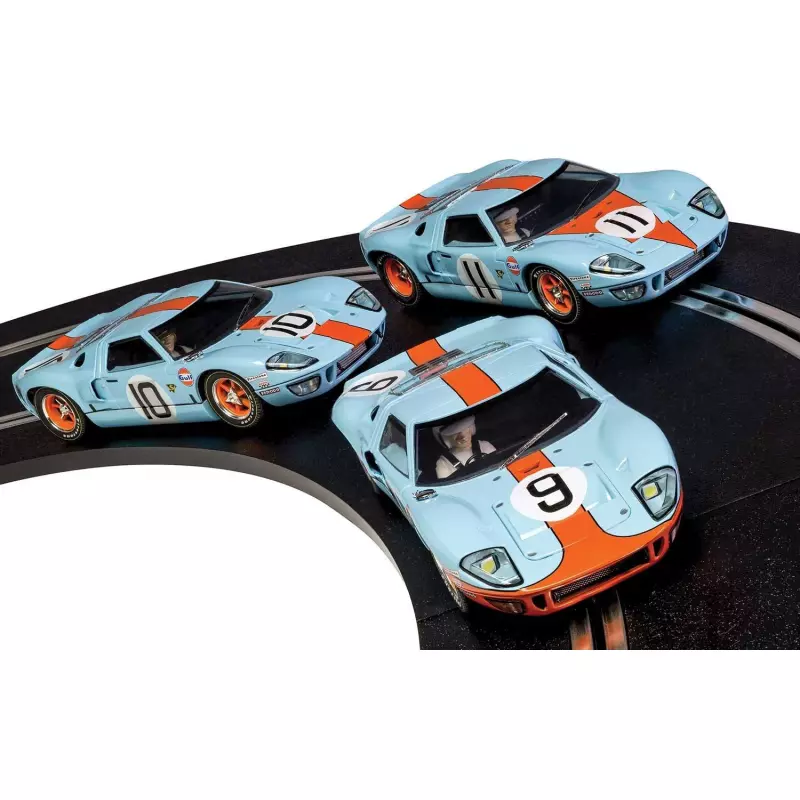 Scalextric C3896A Legends Ford GT40 LeMans 1968 - Gulf Triple Pack - Limited Edition